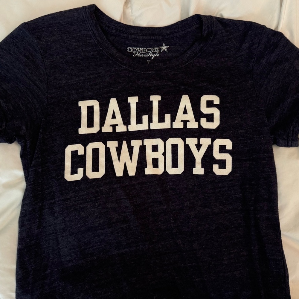 NFL Dallas Cowboys Women’s Navy Blue Tee